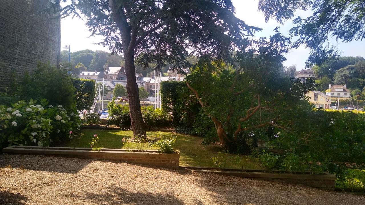 Appartement Sur Le Port, 105M Rez De Jardin Avec Parc Privatif Saint-Valery-en-Caux Luaran gambar
