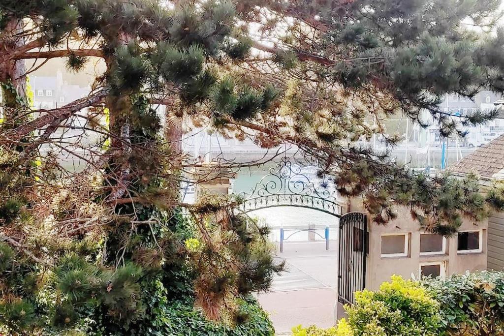 Appartement Sur Le Port, 105M Rez De Jardin Avec Parc Privatif Saint-Valery-en-Caux Luaran gambar