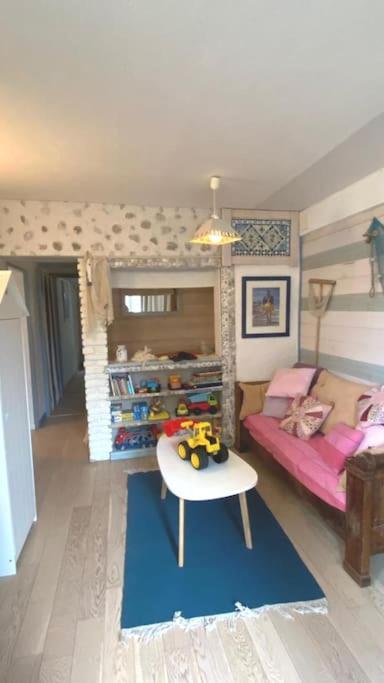 Appartement Sur Le Port, 105M Rez De Jardin Avec Parc Privatif Saint-Valery-en-Caux Luaran gambar